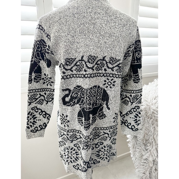 Elephant Print Open Cardigan Sweater Grey Black Cotton Blend NWOT - Picture 8 of 13